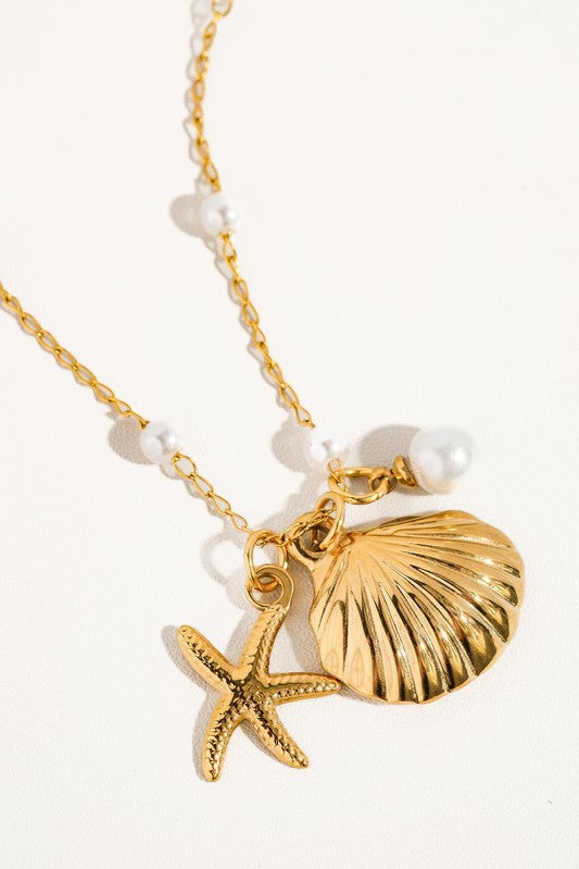 Capella Seashell Necklace