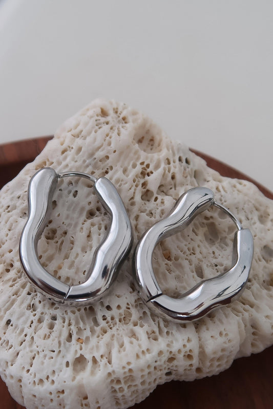 Darcy Oval Hoop Earrings